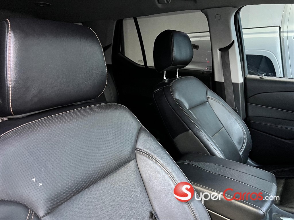 2018 Chevrolet Traverse Premier — foto 10 / 12