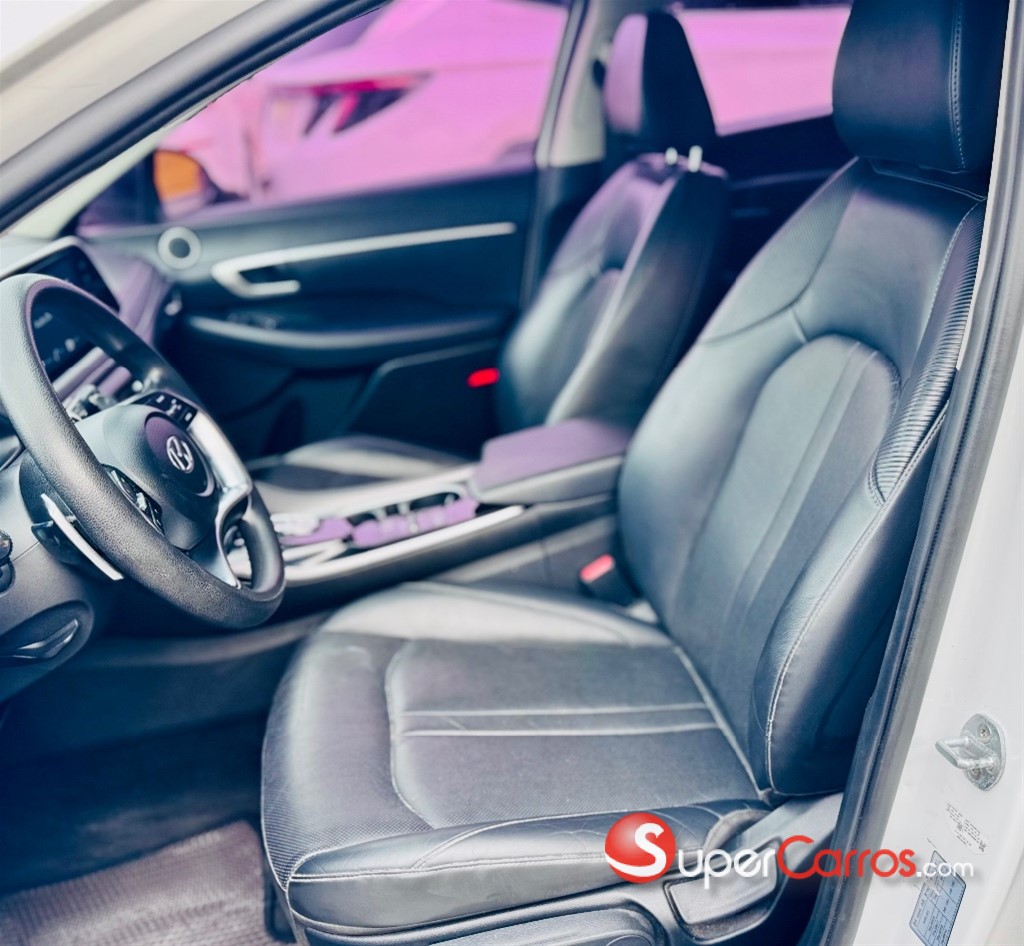 2020 Hyundai Sonata DN8 — foto 9 / 10