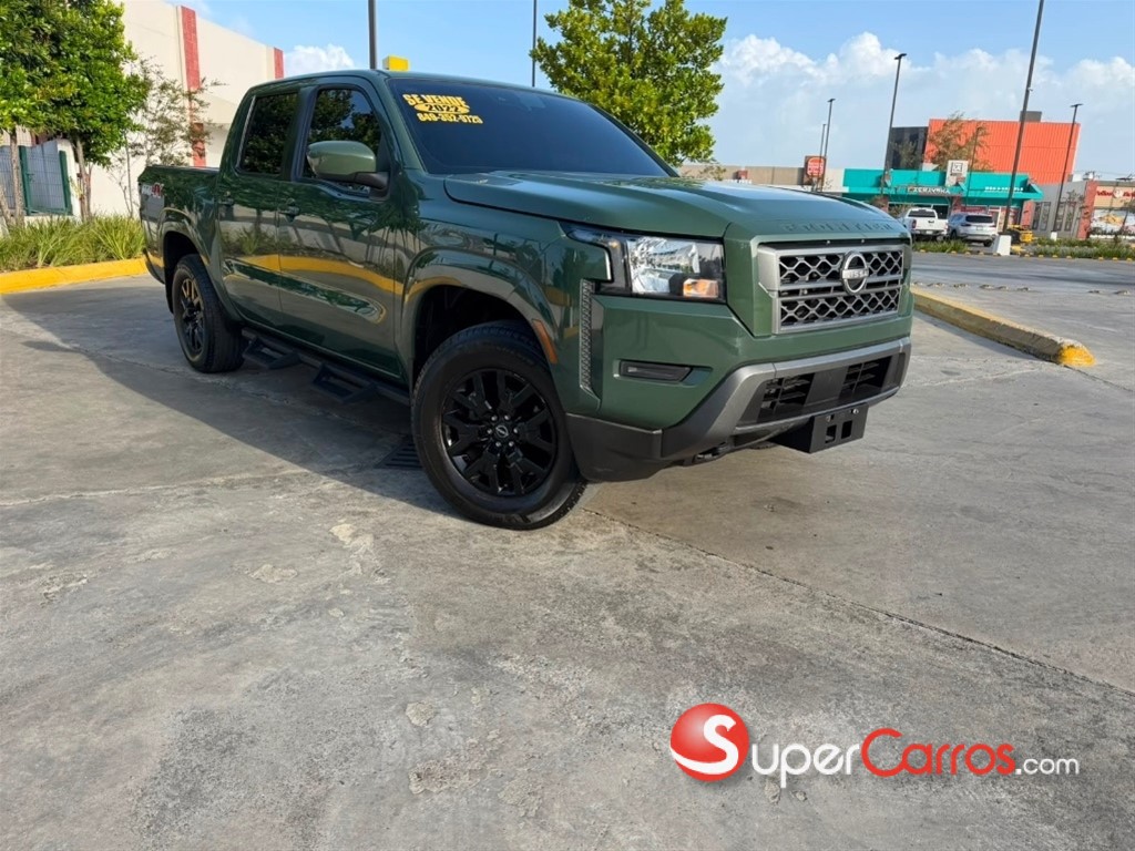 2022 Nissan Frontier SV — foto 2 / 12