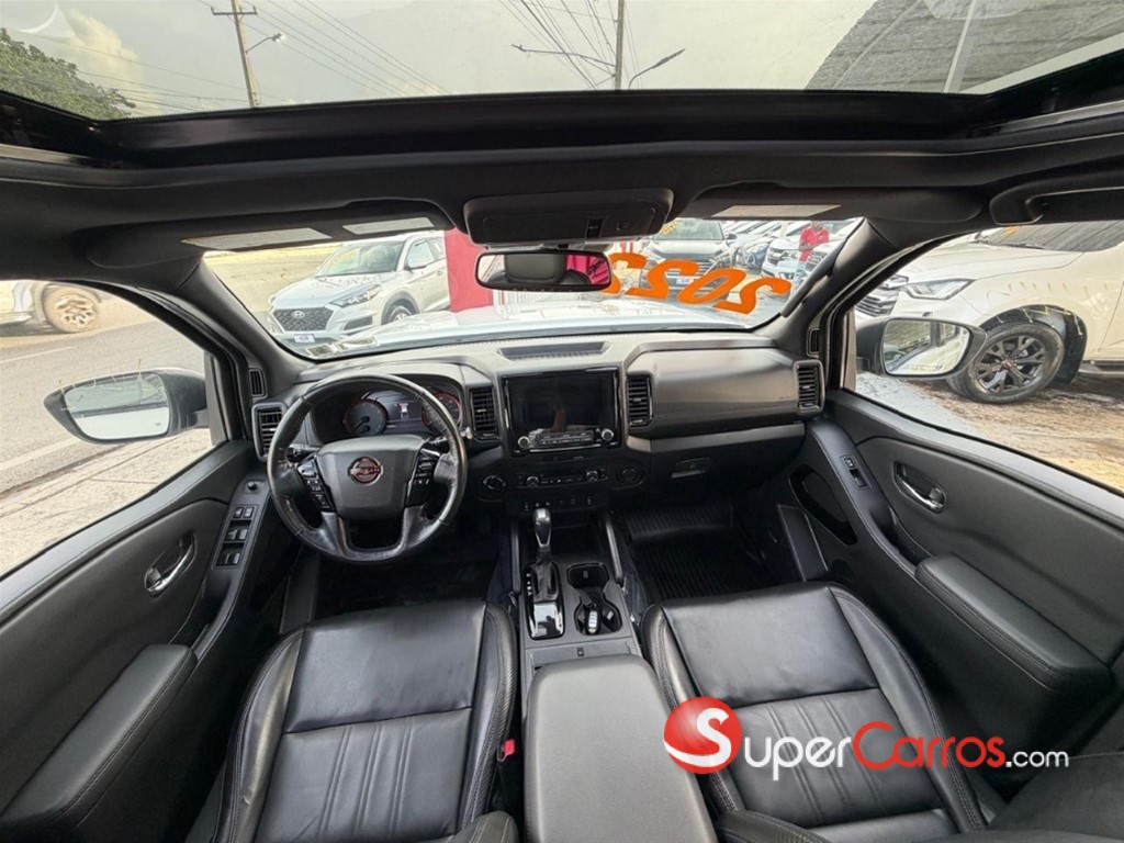 2023 Nissan Frontier Pro-4X — foto 10 / 12