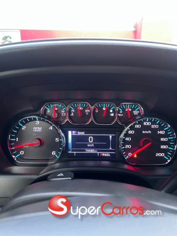 2018 Chevrolet Silverado LTZ — foto 3 / 12