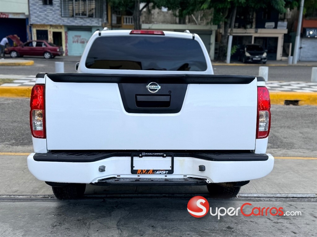 2020 Nissan Frontier — foto 10 / 12