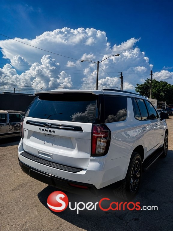 2021 Chevrolet Tahoe Z71 — foto 4 / 12