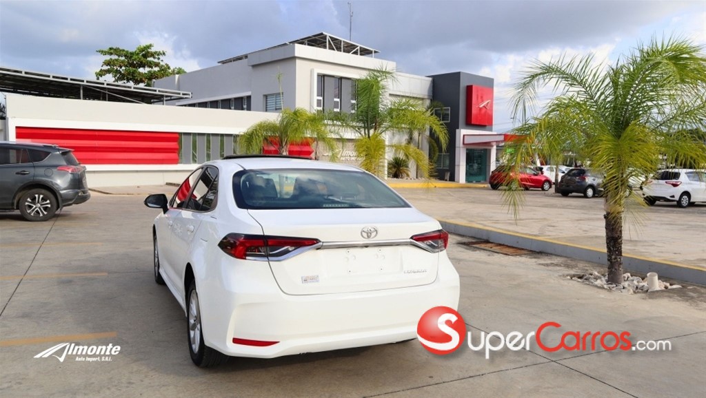 2021 Toyota Corolla — foto 4 / 9