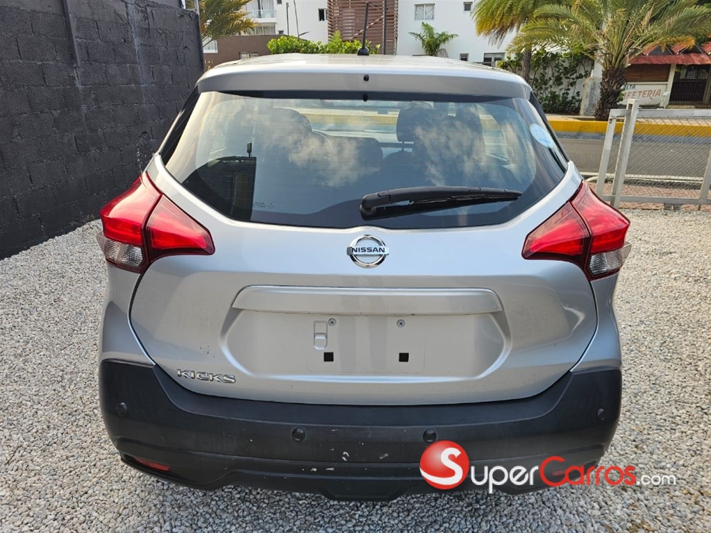 2020 Nissan Kicks — foto 6 / 8