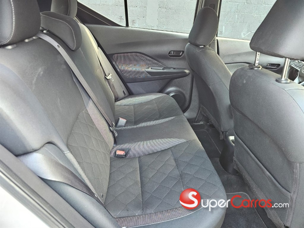 2020 Nissan Kicks — foto 8 / 8