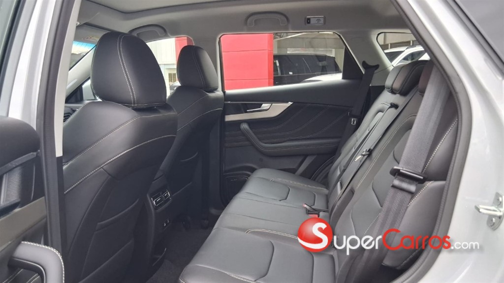 2027 Jetour X70 FL — foto 8 / 12