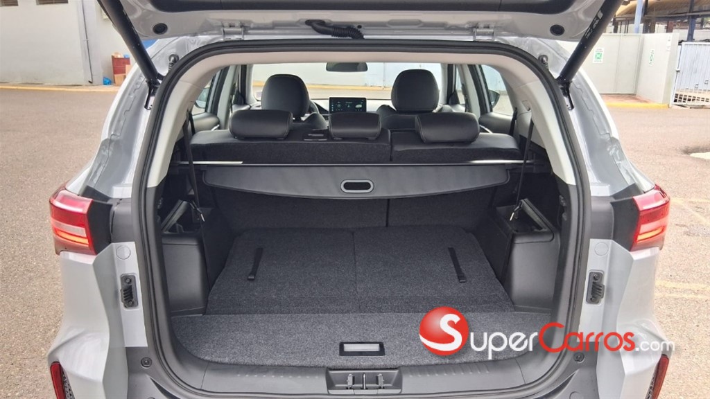 2027 Jetour X70 FL — foto 12 / 12