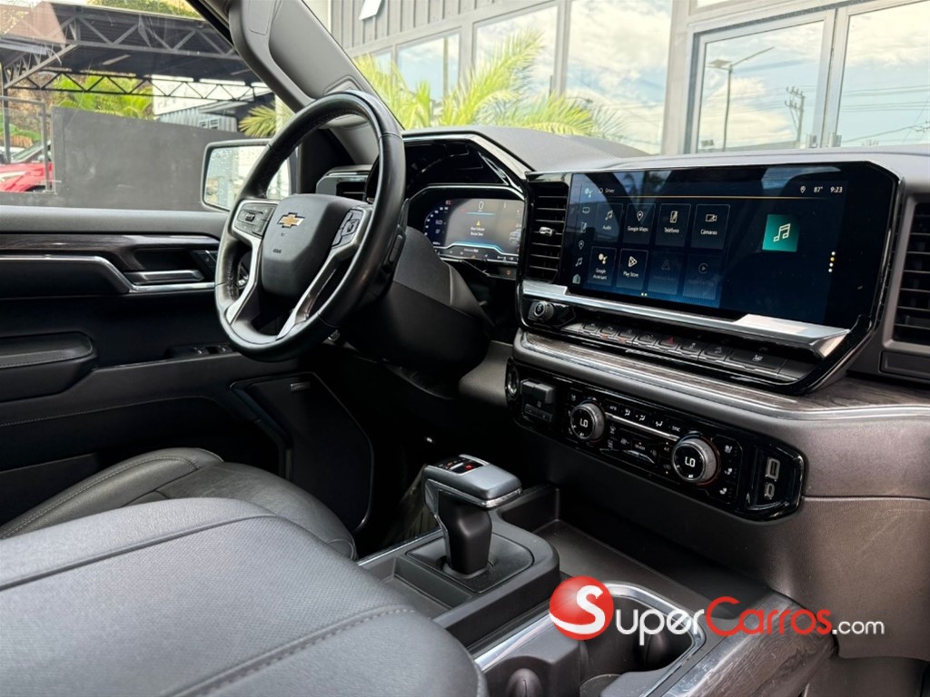 2024 Chevrolet Silverado 1500 LTZ Duramax — foto 7 / 12