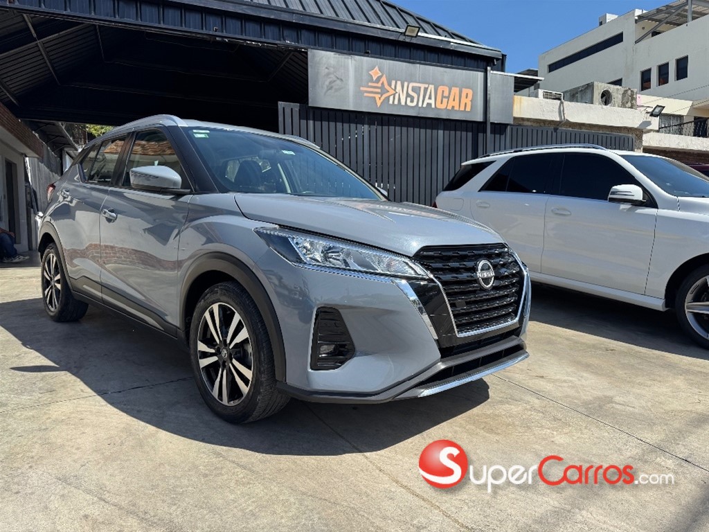 2024 Nissan Kicks Advance