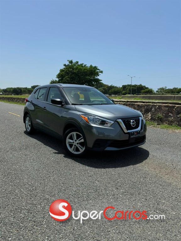 2020 Nissan Kicks