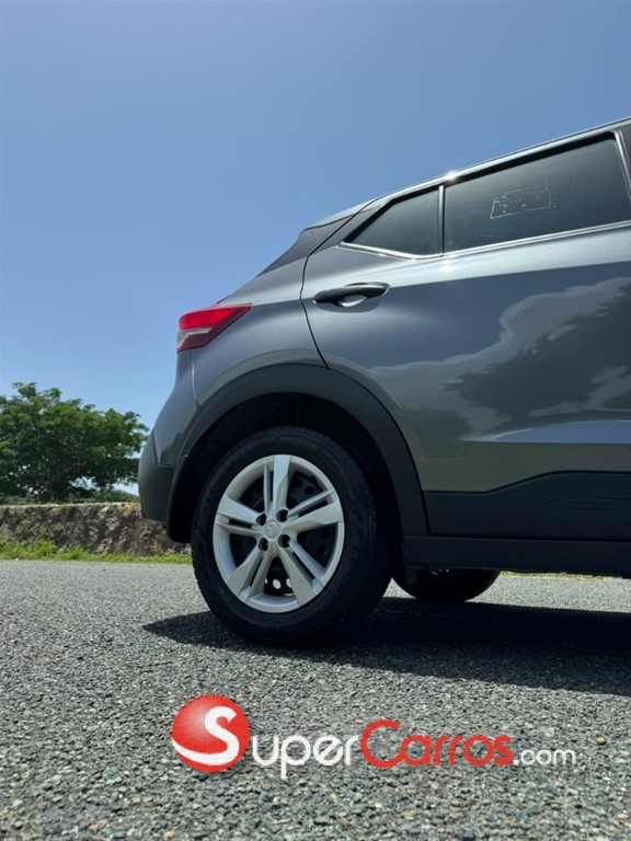 2020 Nissan Kicks — foto 4 / 11