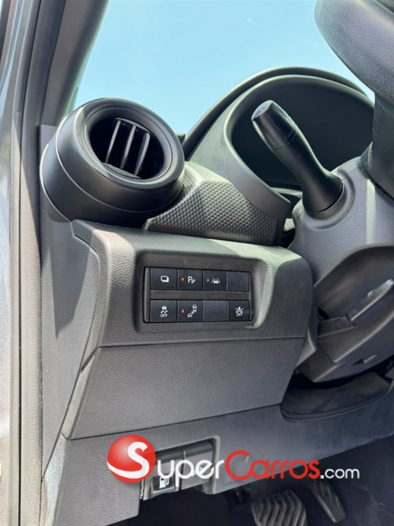 2020 Nissan Kicks — foto 6 / 11