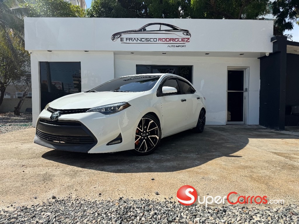 2017 Toyota Corolla LE Plus