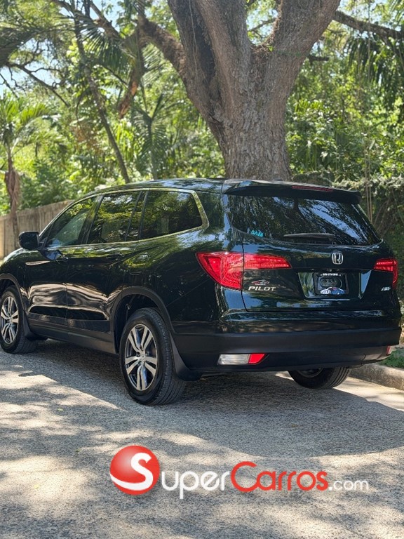 2017 Honda Pilot EX — foto 5 / 11