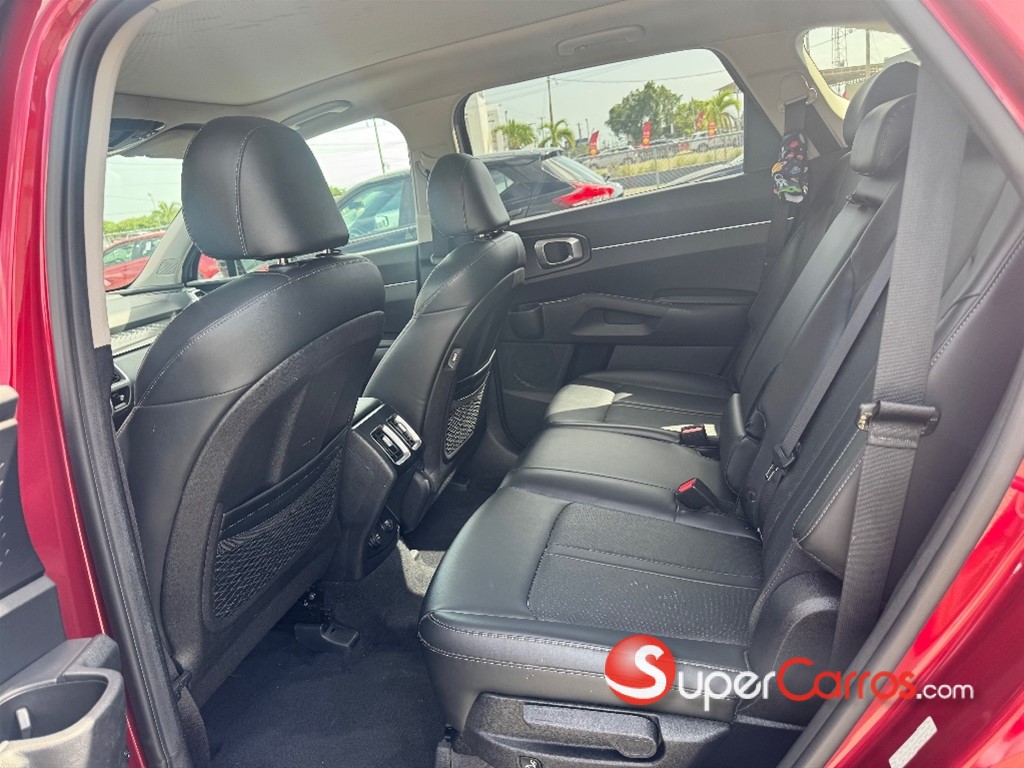 2022 Kia Sorento S — foto 8 / 9