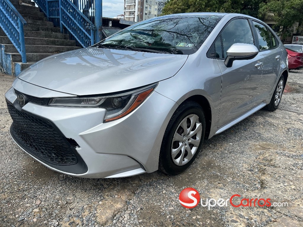 2020 Toyota Corolla LE — foto 2 / 12