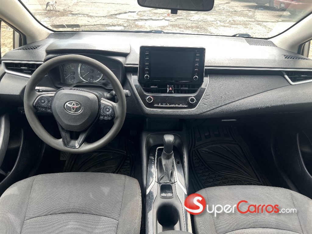 2020 Toyota Corolla LE — foto 7 / 12