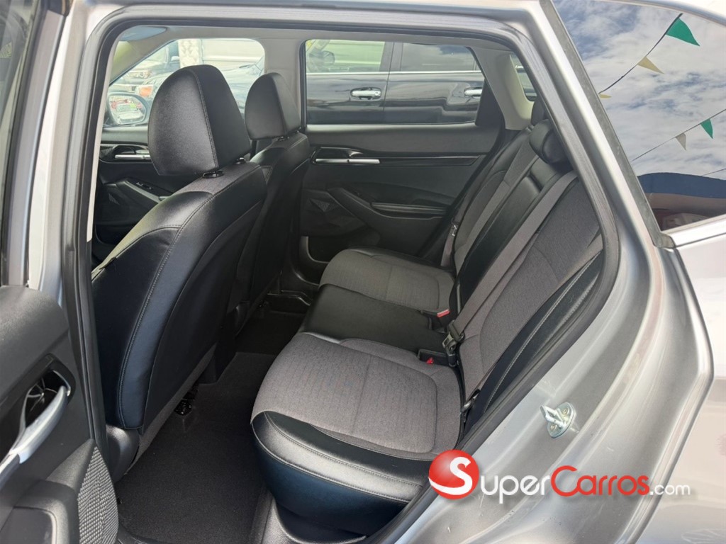 2021 Kia Seltos S — foto 8 / 11