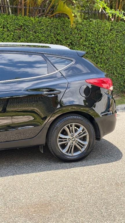 2015 Hyundai Tucson — foto 2 / 12