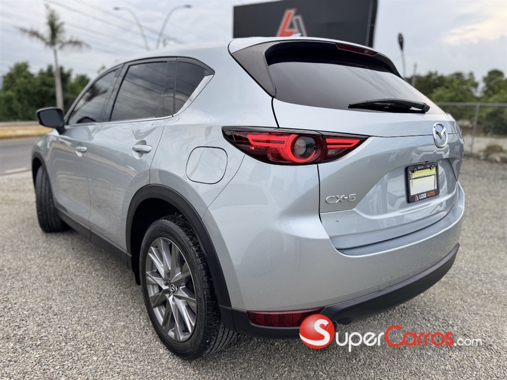 2021 Mazda CX-5 GRAND TOURING AWD — foto 2 / 9