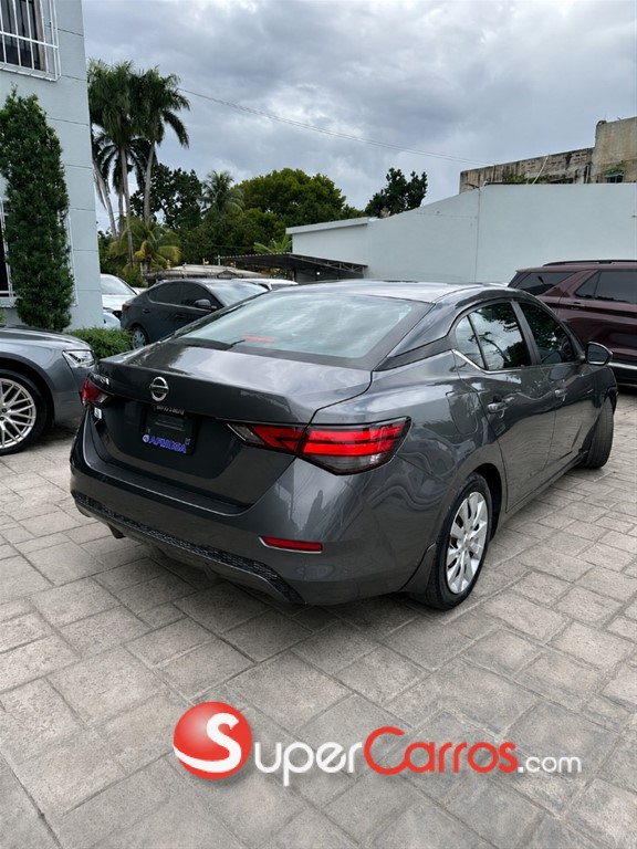 2020 Nissan Sentra SV — foto 7 / 12