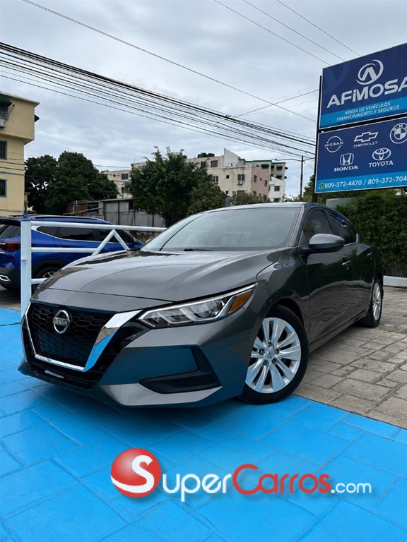 2020 Nissan Sentra SV — foto 8 / 12