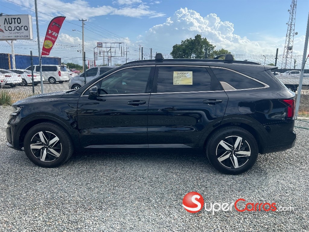 2021 Kia Sorento S — foto 8 / 9