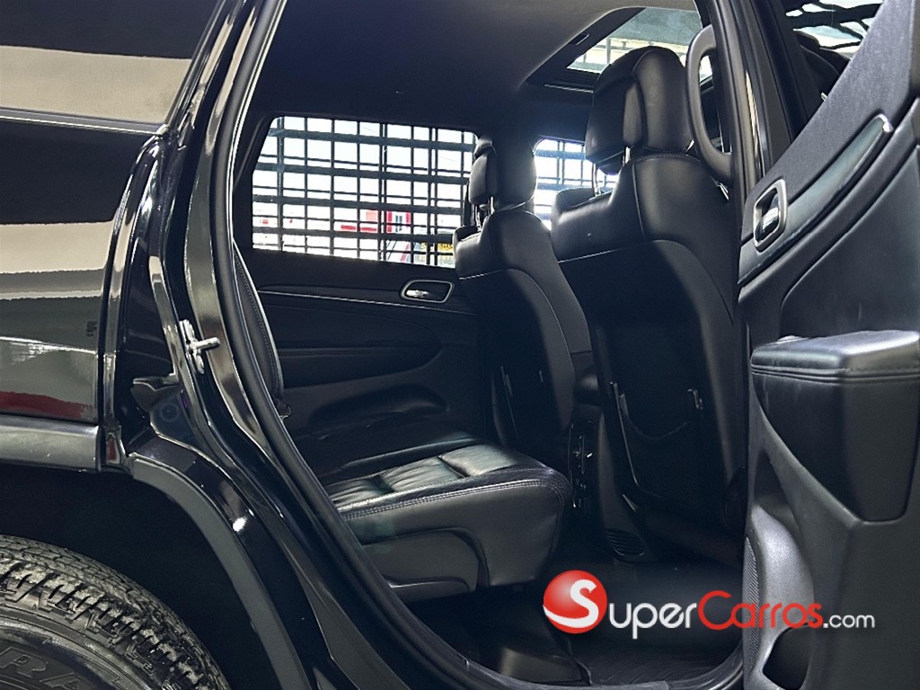 2019 Jeep Grand Cherokee Limited 4x4 — foto 9 / 12