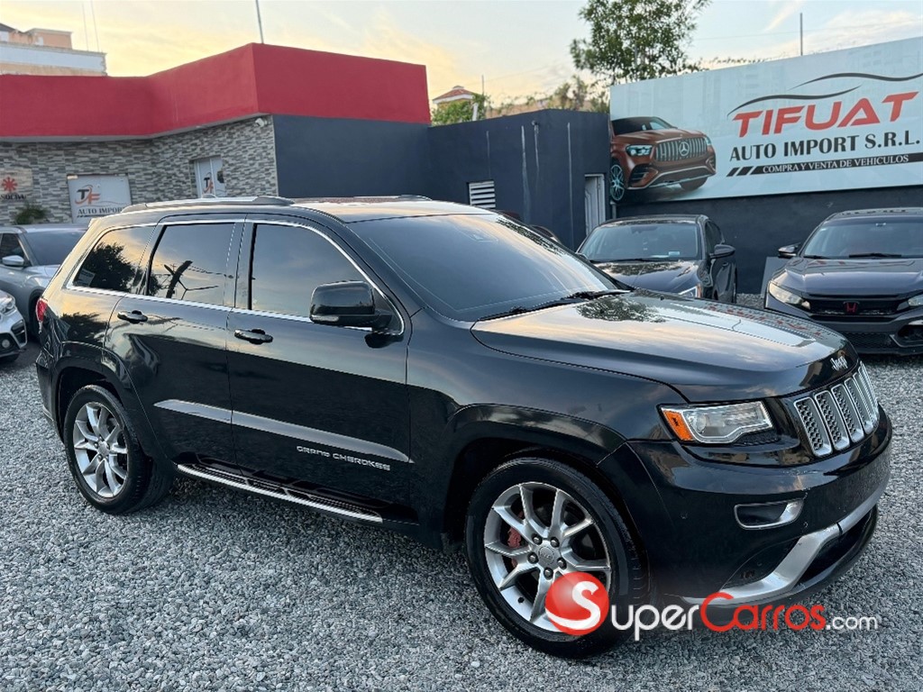 2015 Jeep Grand Cherokee SUMMIT — foto 4 / 8