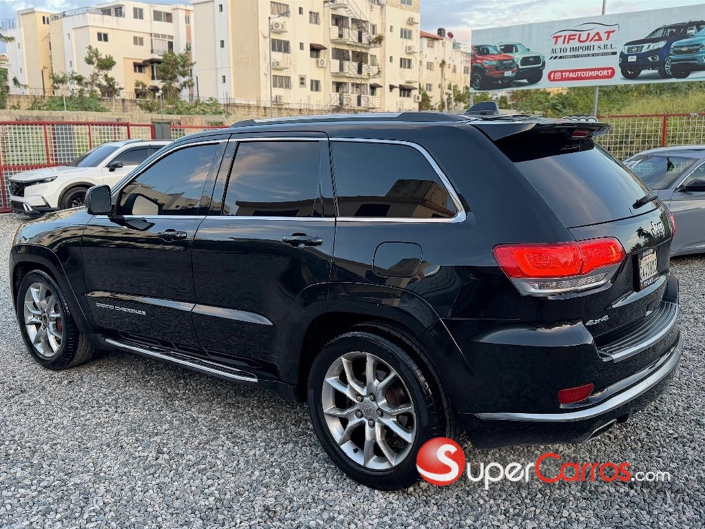 2015 Jeep Grand Cherokee SUMMIT — foto 5 / 8