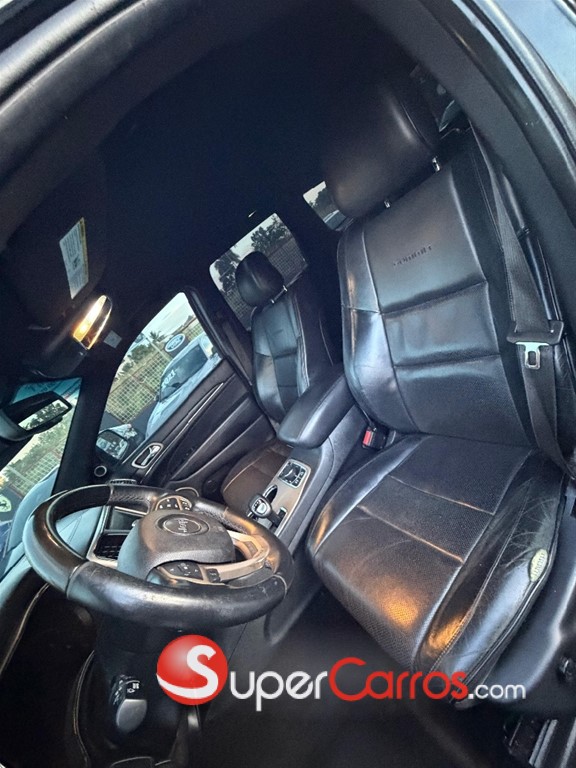 2015 Jeep Grand Cherokee SUMMIT — foto 6 / 8
