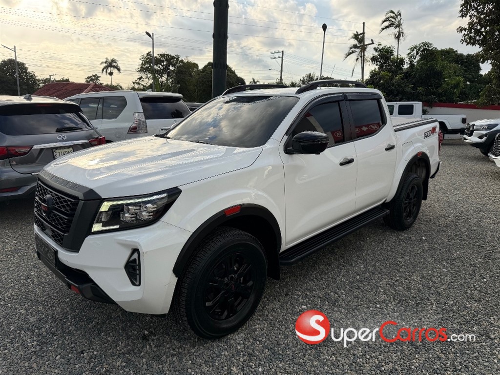 2022 Nissan Frontier Pro-4X