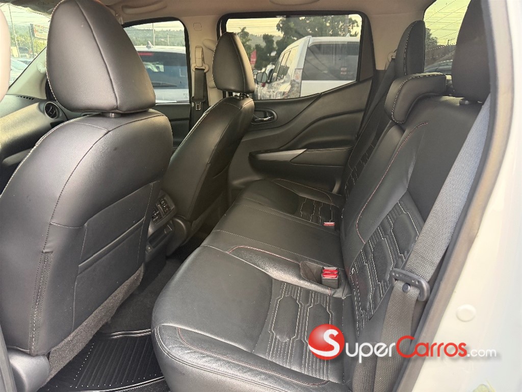 2022 Nissan Frontier Pro-4X — foto 7 / 10