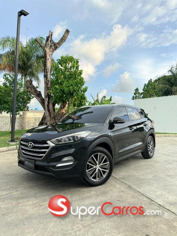 2017 Hyundai Tucson SE — foto 2 / 10