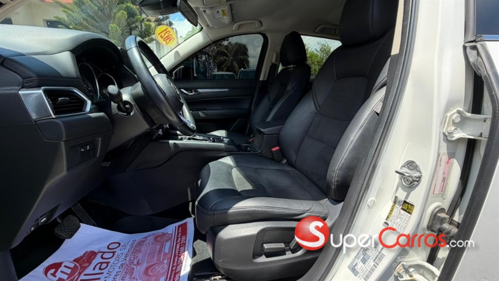 2021 Mazda CX-5 — foto 7 / 10