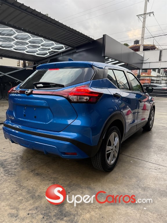2024 Nissan Kicks S — foto 10 / 12