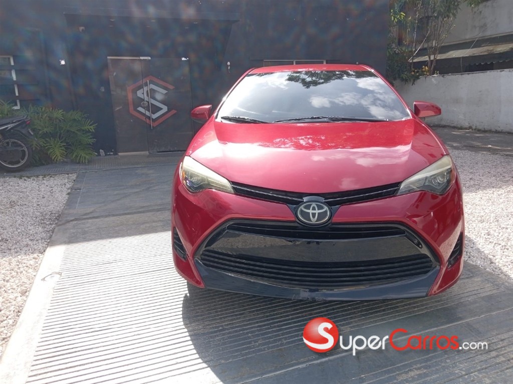 2018 Toyota Corolla LE Plus — foto 7 / 11