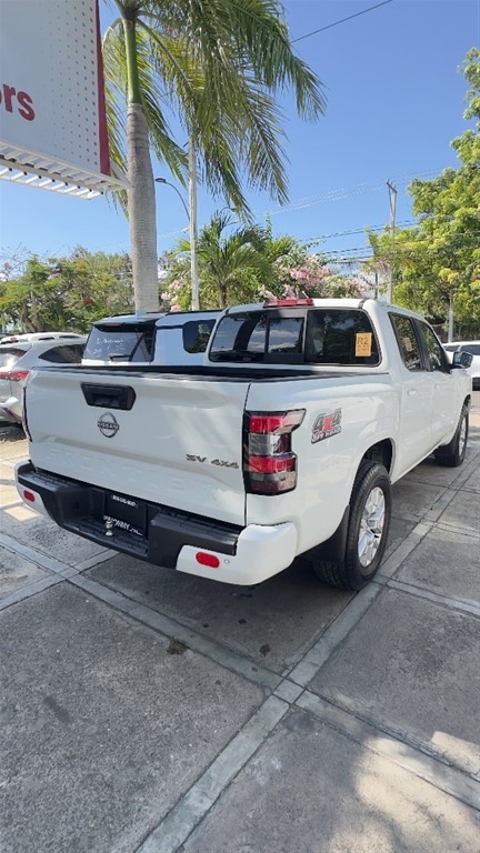 2022 Nissan Frontier SV — foto 6 / 12