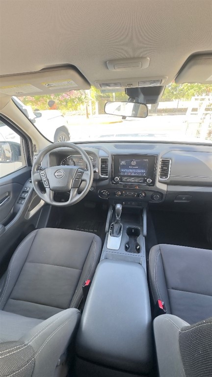 2022 Nissan Frontier SV — foto 9 / 12