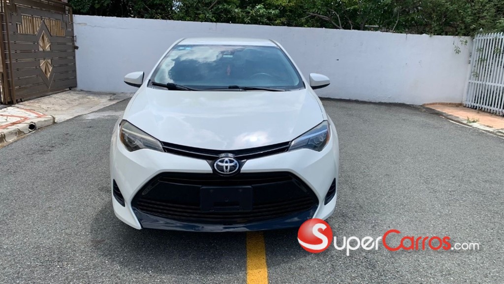 2018 Toyota Corolla LE — foto 4 / 12