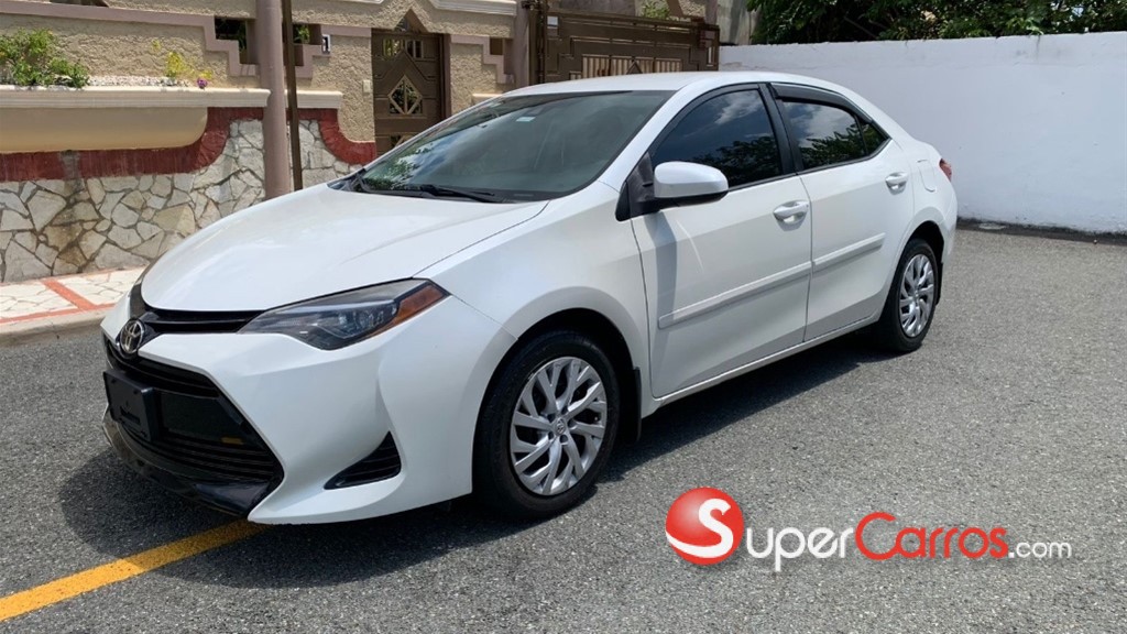 2018 Toyota Corolla LE — foto 5 / 12