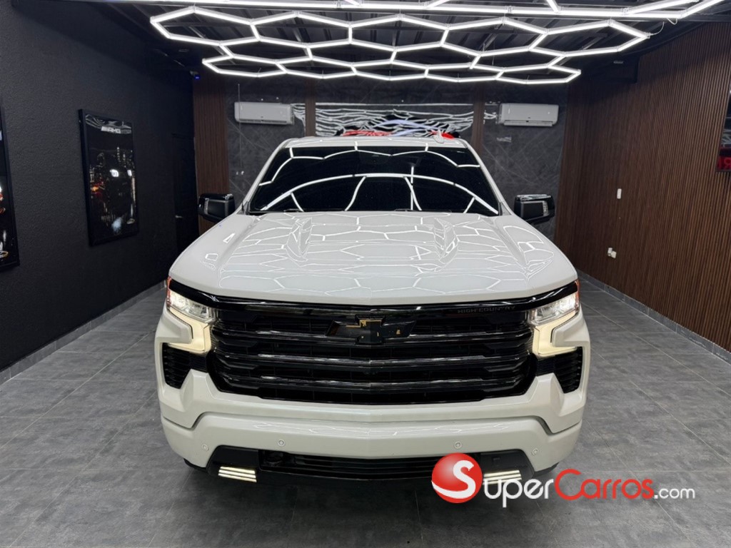 2024 Chevrolet Silverado High Country Duramax — foto 2 / 12