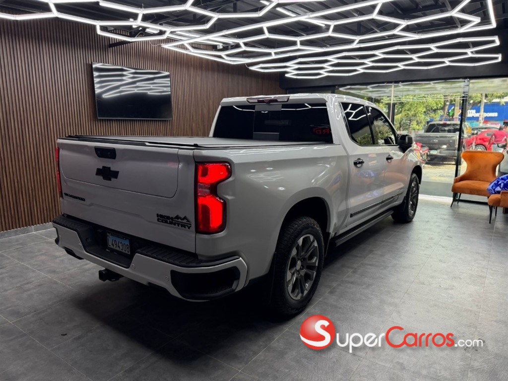 2024 Chevrolet Silverado High Country Duramax — foto 6 / 12