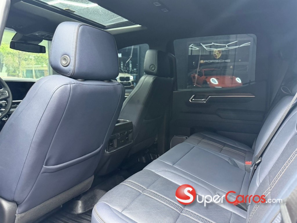 2024 Chevrolet Silverado High Country Duramax — foto 12 / 12