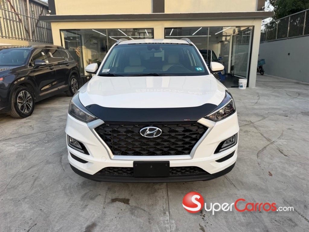 2020 Hyundai Tucson SE — foto 2 / 10