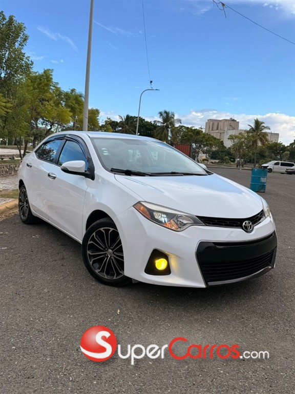 2015 Toyota Corolla S Plus — foto 4 / 9
