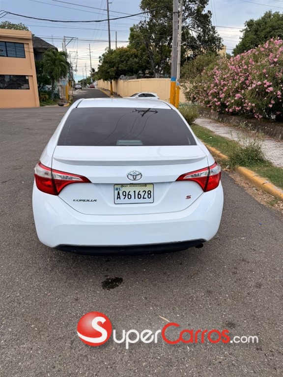 2015 Toyota Corolla S Plus — foto 5 / 9