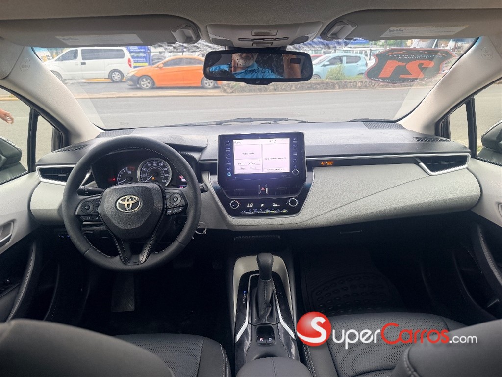 2021 Toyota Corolla LE Plus — foto 9 / 10