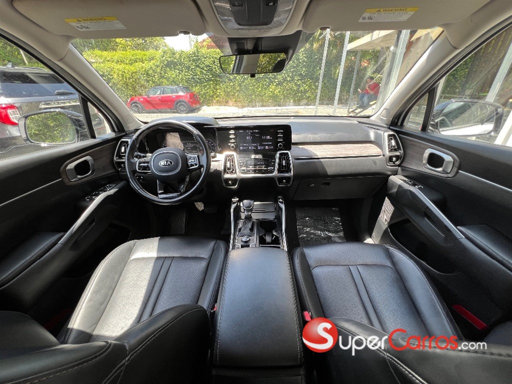 2021 Kia Sorento SXT — foto 10 / 12